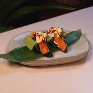 Nori Tacos de Salmão - 2pz