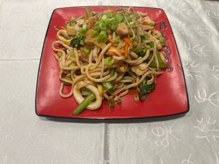 Udon al Wok con Pulpo