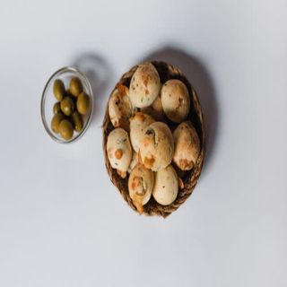 Chipá Saborizado De Oliva Congelado 1 Docena 