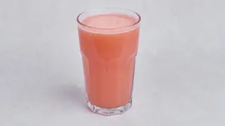 Sok świeżo wyciskany grapefruit