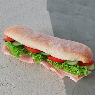 DOMAĆI SENDVIČ ŠUNKA