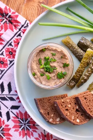 Chicken liver pate