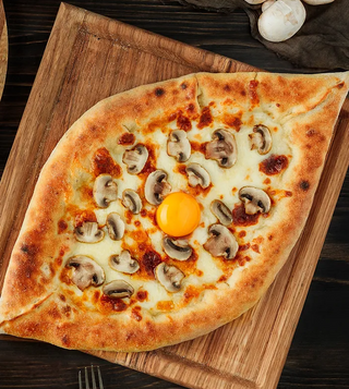 Khachapuri cu Ciuperci