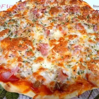 Pizza Lavju