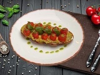 Bruschetta z pomidorkami koktajlowymi (160g)
