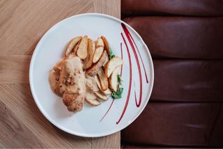 Piletina u kikiriki sosu 200gr