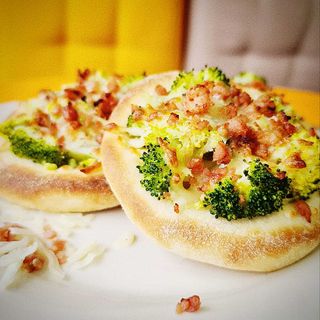 Brócolos, Bacon e Queijo Mussarela