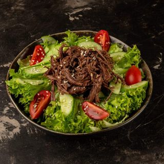 Салат з яловичиною (180г)