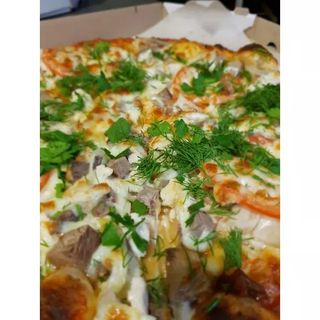 Піца Українська Велика (900г)