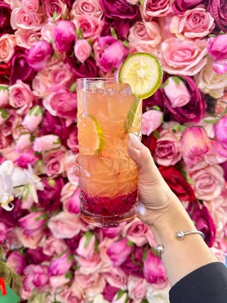 Litchi, maracuja & dragon fruit tea