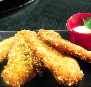 Хрупкави пилешки филенца и сос (300г)