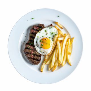 Menú Churrasco Con Patatas Y Ensalada