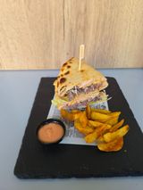 Stretto sendvič special