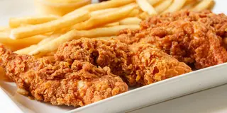 Fried Chicken Fingers with Chips