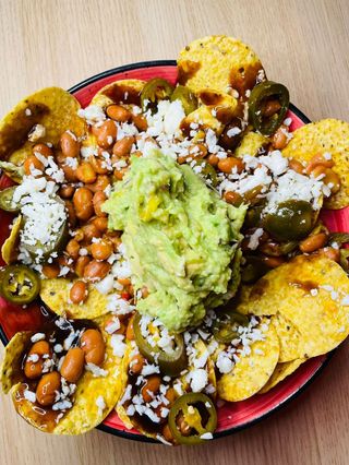 Platanitos Con Guacamole