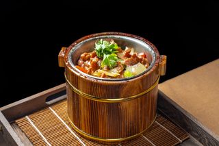 71. Vitello saltato in botte