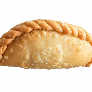 Empanada de pollo al parmesano