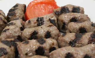 Телешки кебапчета (14бр-350г)