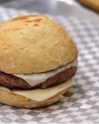 Hamburguesa Con Queso