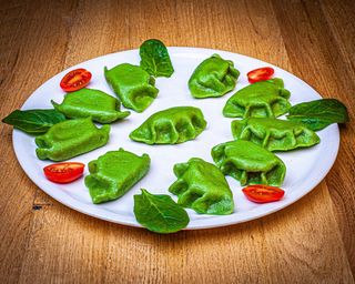 Pierogi ZIELONE (10 szt.)