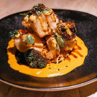 Bacalao En Tempura Con Arroz Basmati Especiado