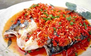 126. Branzino piccante al vapore 