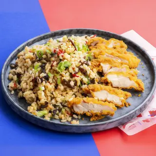 N16. Arroz frito con tenders coreanos