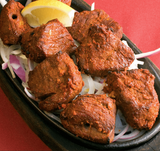 Tandoori de cordero tikka