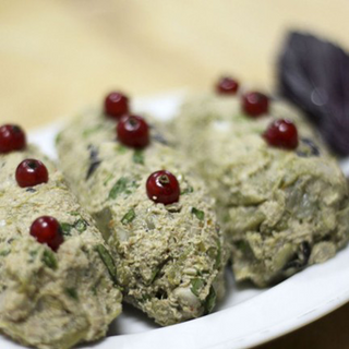 მწვანე ლობიო ნიგვზის სოუსით/Green beans with walnut sauce