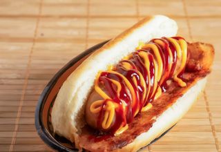 Hot Dog Con Bacon