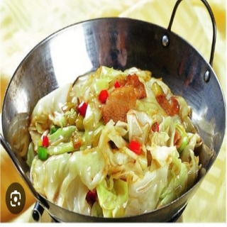 Cappuccio con carne alla scodella di fuoco (piccante)