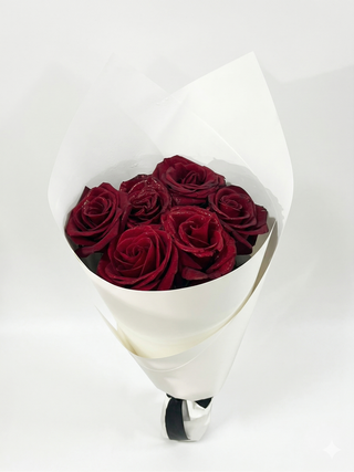 Petit bouquet de roses rouges