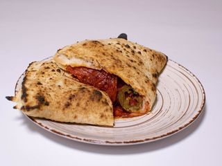 Піца-сендвіч гострий (265g)