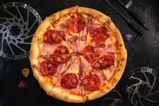 Pizza Carnivora
