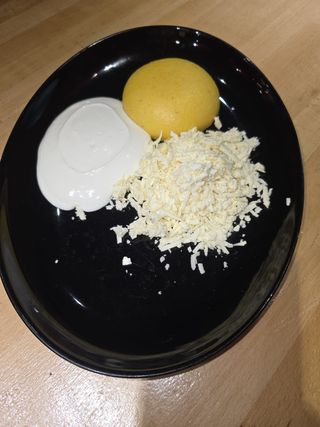 Mamaliga cu branza si smantana