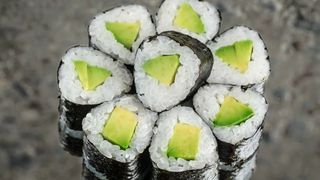 Maki De Aguacate (8u)