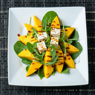6 Ensalada Vietnamita De Mango Con Tofu