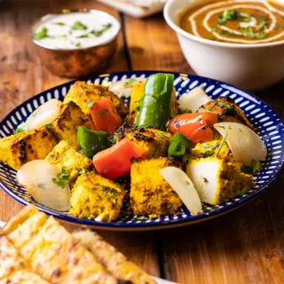 Paneer Tikka (Vegetariano).
