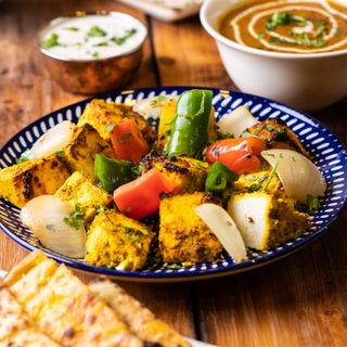 Paneer Tikka (Vegetariano).