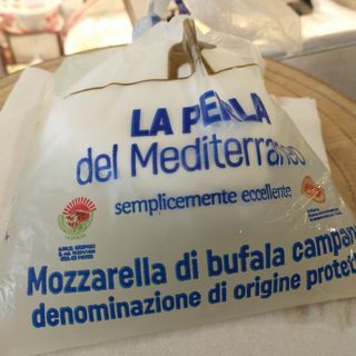 MOZZARELLA DI BUFALA CAMPANA DOP 250 G.