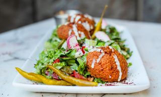 FALAFEL SALAD