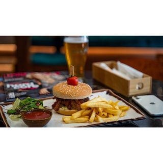 Monument Beef burger