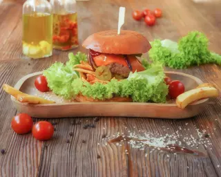 Hot + frytki ze skórką 160g