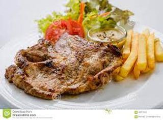 99 Plato Combinado de Bistec de Ternera 
