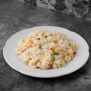 Arroz Frito Con Tres Delicias