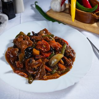 Vită cu legume  (nepicant)