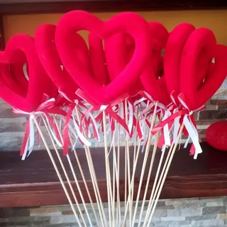 Pin corazón hueco