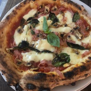 Pizza prosciutto e funghi (de masa madre)36 cm