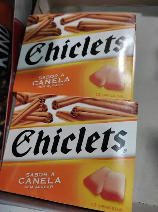 Chiclets Adams Canela