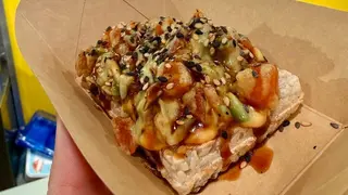 Sushi waffle tonno